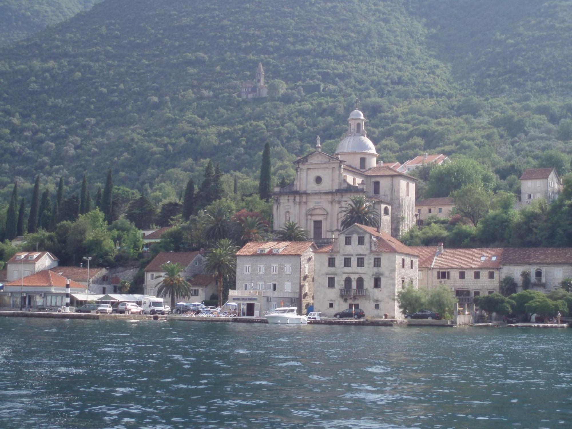 Djurovic Apartments Montenegro โกตอร์ ภายนอก รูปภาพ
