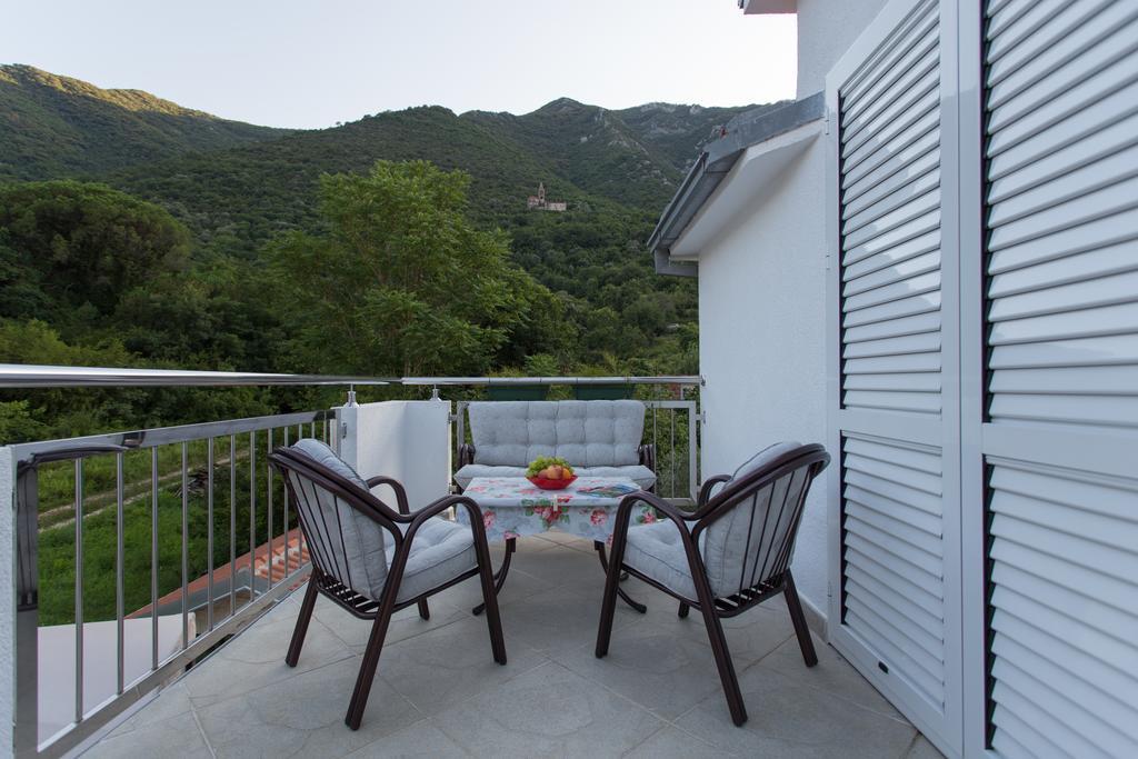 Djurovic Apartments Montenegro โกตอร์ ภายนอก รูปภาพ