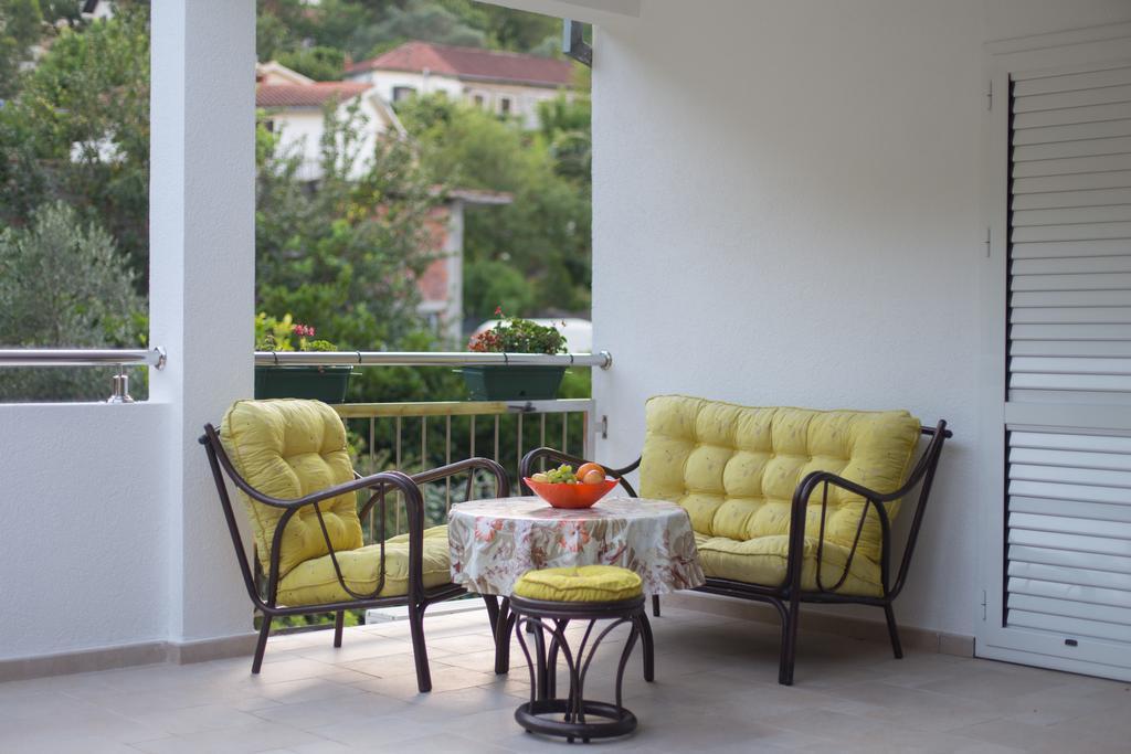 Djurovic Apartments Montenegro โกตอร์ ภายนอก รูปภาพ
